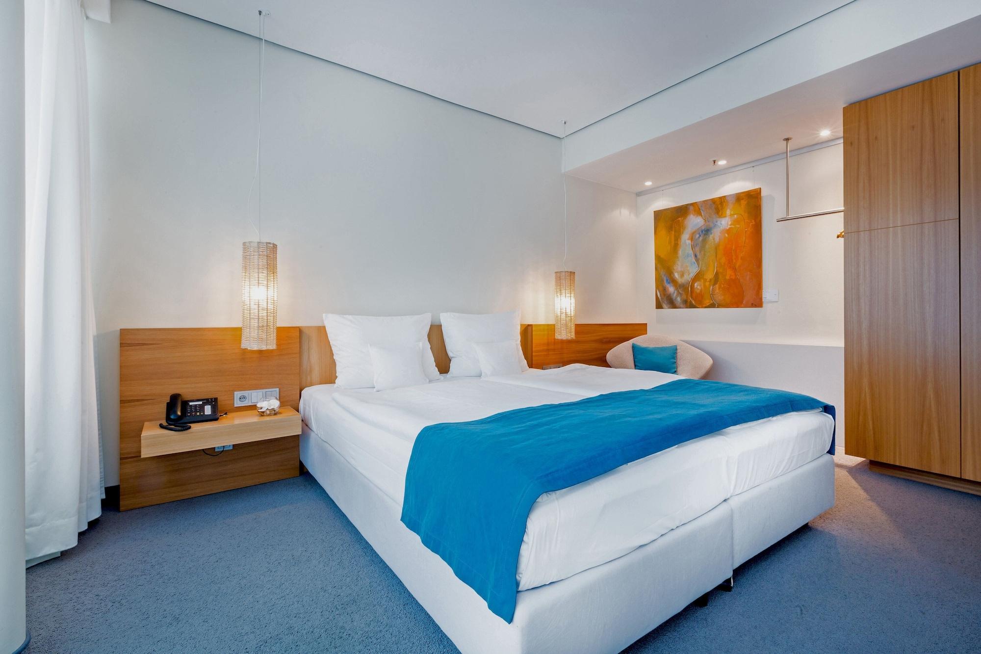 Hotel Lindner Ku'damm, Part Of Jdv By Hyatt 4*