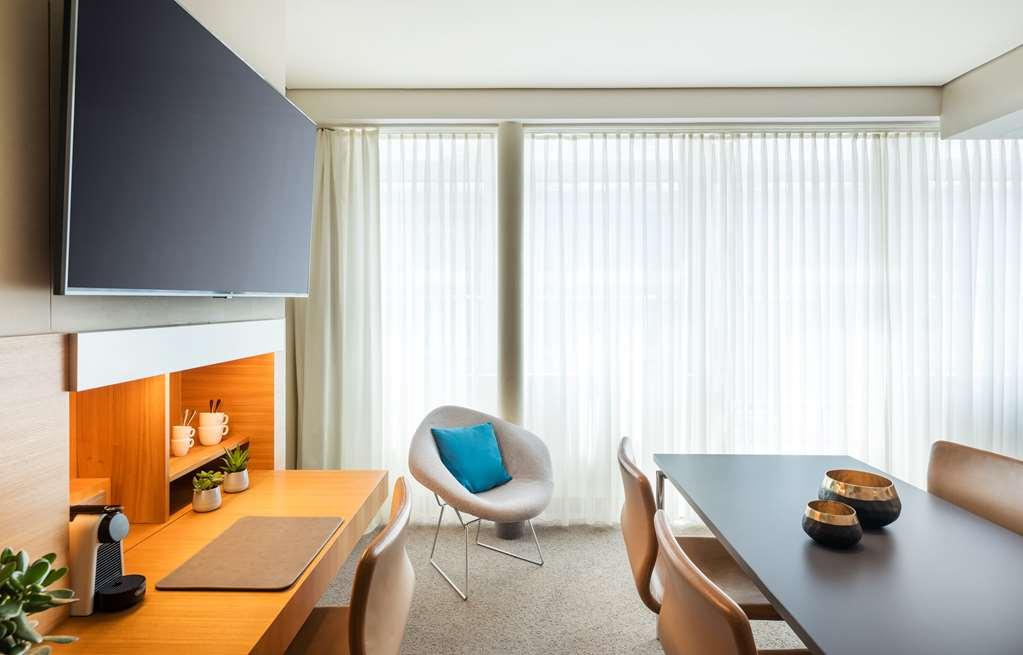 Hotel Lindner Ku'damm, Part Of Jdv By Hyatt 4*