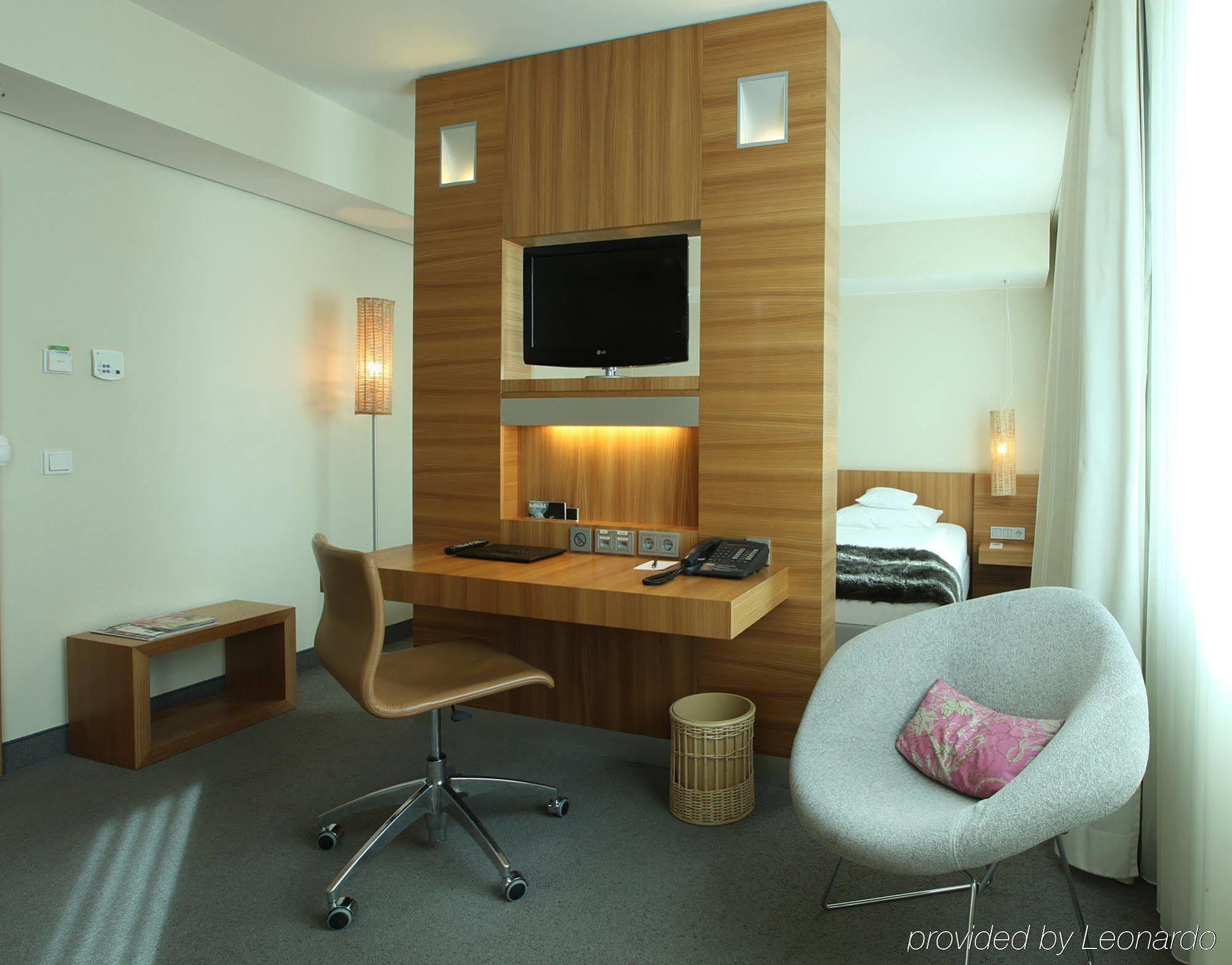 Hotel Lindner Ku'damm, Part Of Jdv By Hyatt Berlino